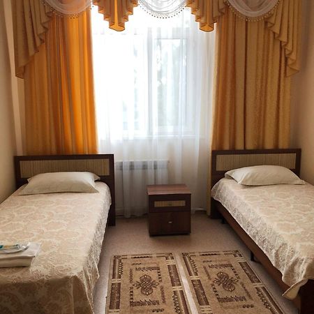 Mirage Hotel Костанай Экстерьер фото