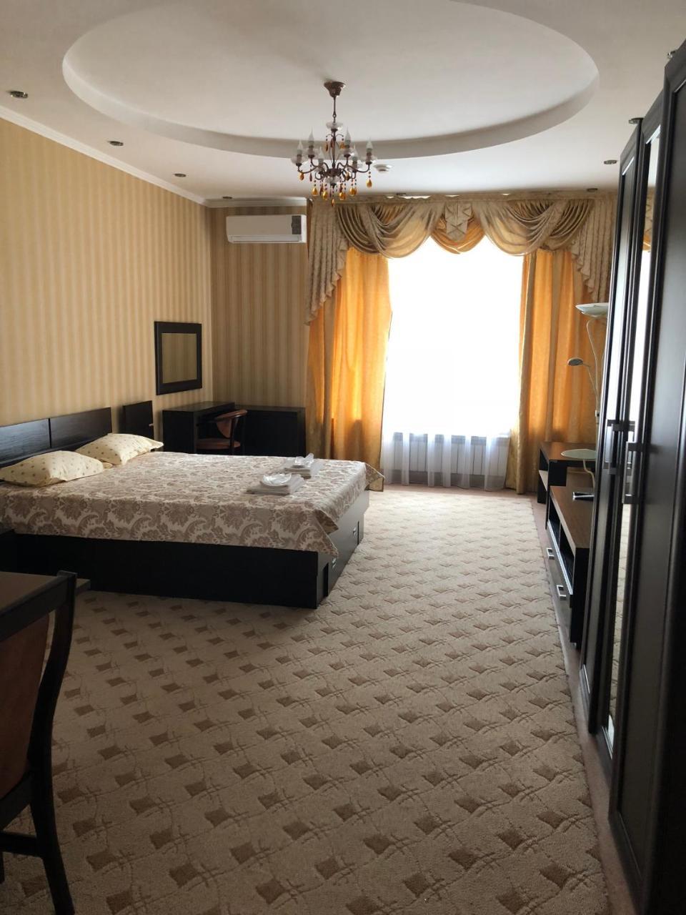 Mirage Hotel Костанай Экстерьер фото